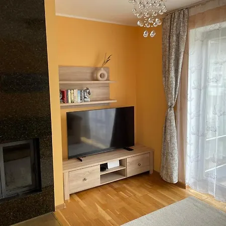 Cozy 2 Bedroom Apartment In Paernu アパート *
