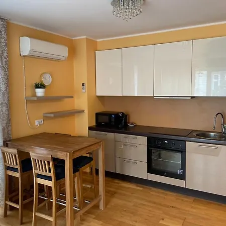 Cozy 2 Bedroom Apartment In Paernu パルヌ